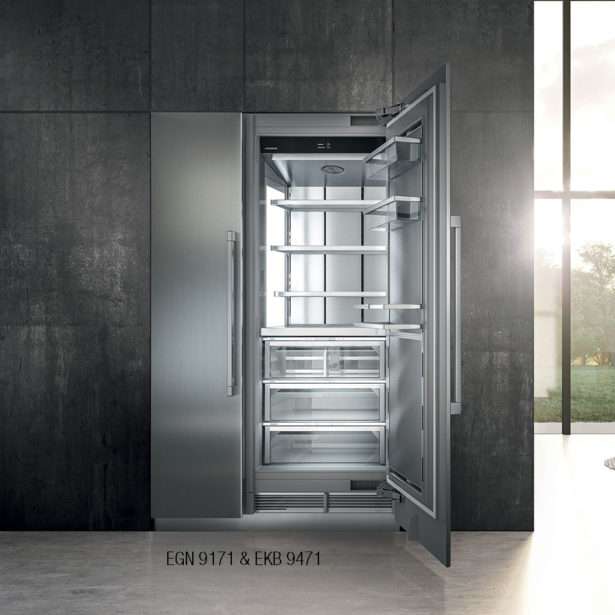 Liebherr Monolith 30Inch Integrated Fridge EKB 9471